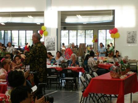 Hilo Hootenanny entertainment